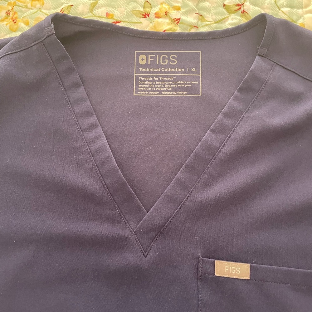 FIGS scrubs